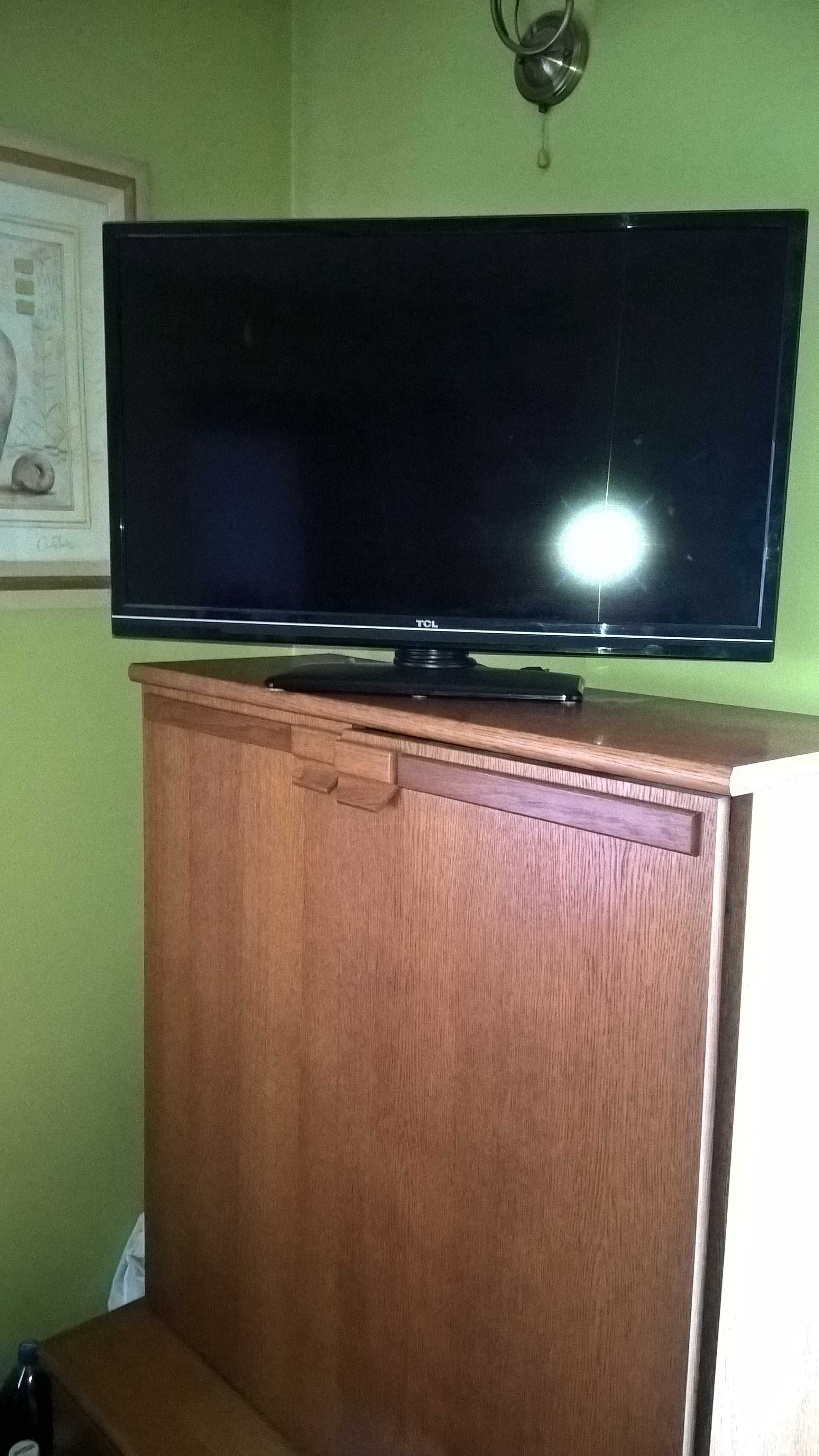 Telewizor LED TCL