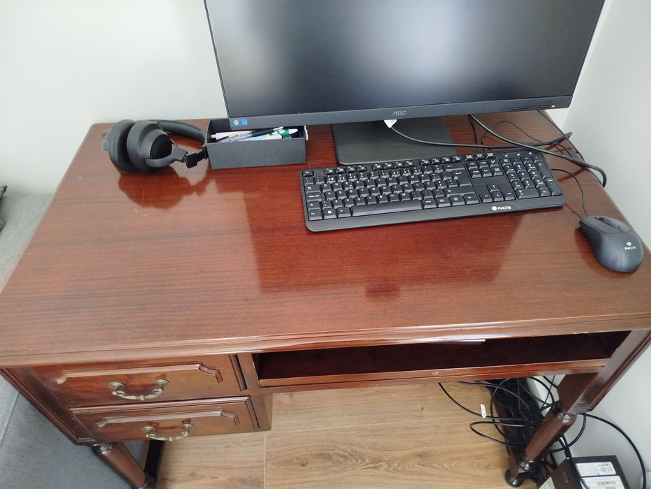 Secretaria madeira maciça 100x60 largurax80 altura