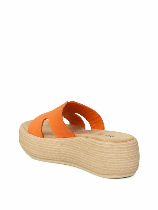 Klapki na platformie Inuovo 41