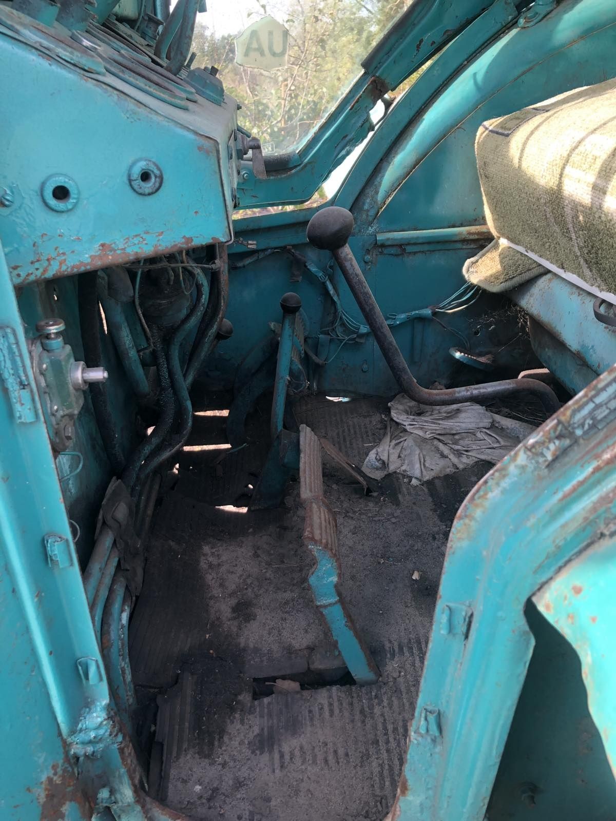Продам трактор Т-40