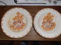 2 pratos antigos, faiança cavalinho, 22cm