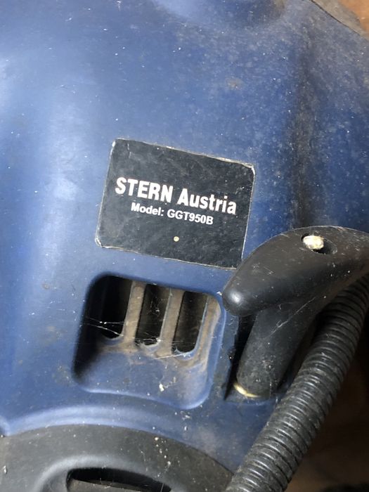 Продам бензиновий тример Stern