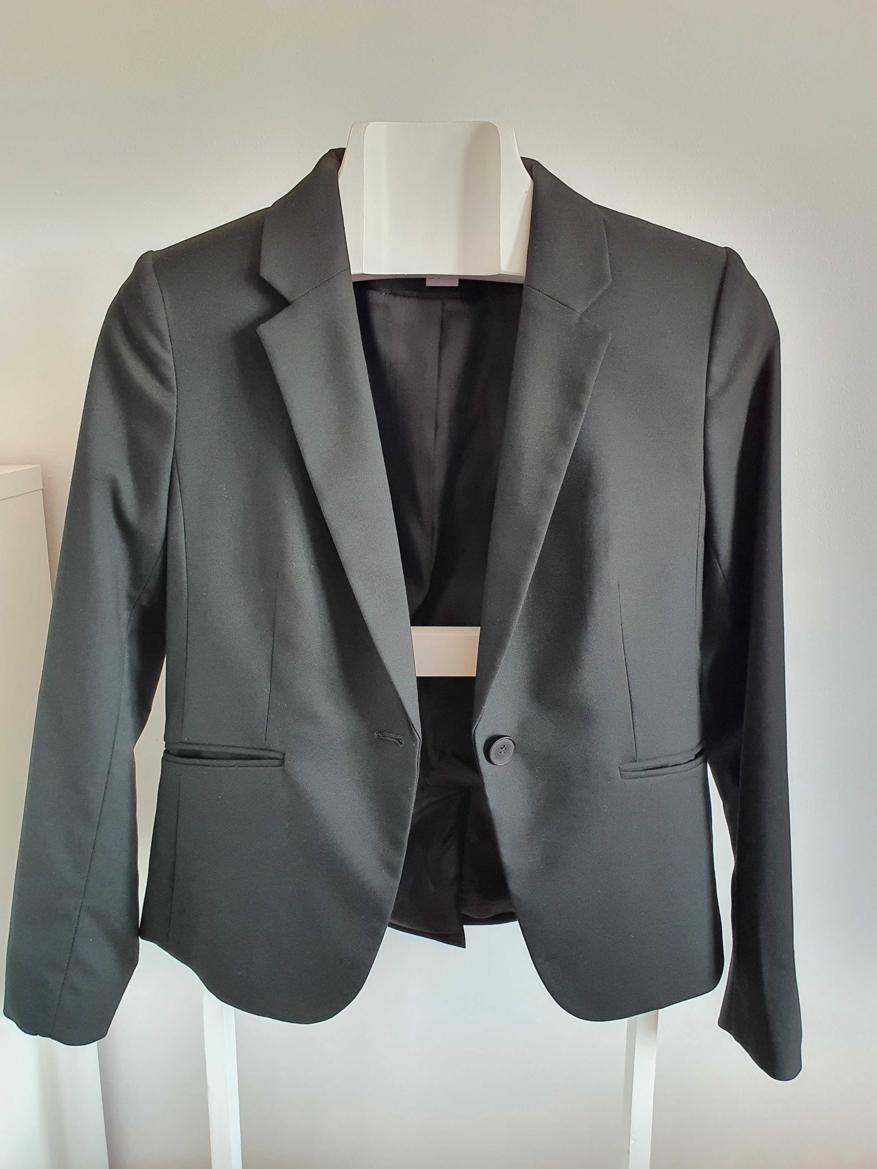 Blazer/Casaco curto preto da H&M Tam 38 (M) Novo