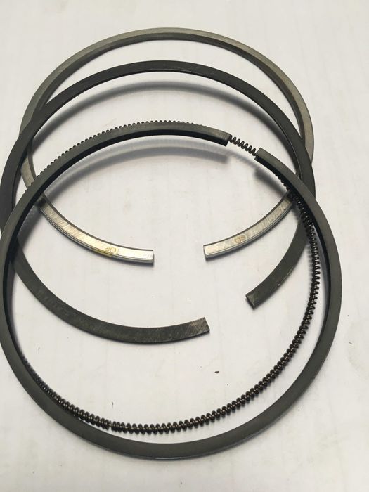 Pierścienie silnika 3K Mtz 320 LDW 1603