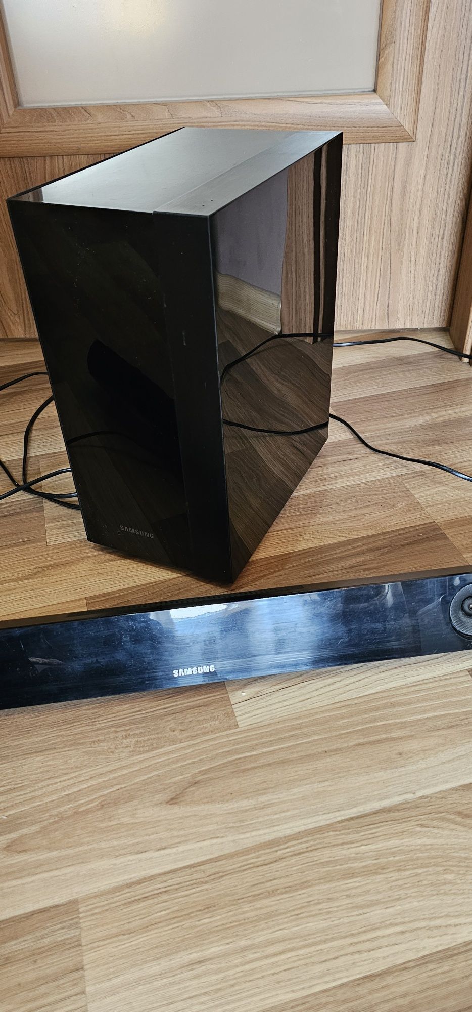 Sprzedam soundbar Samsung PS- WF 450