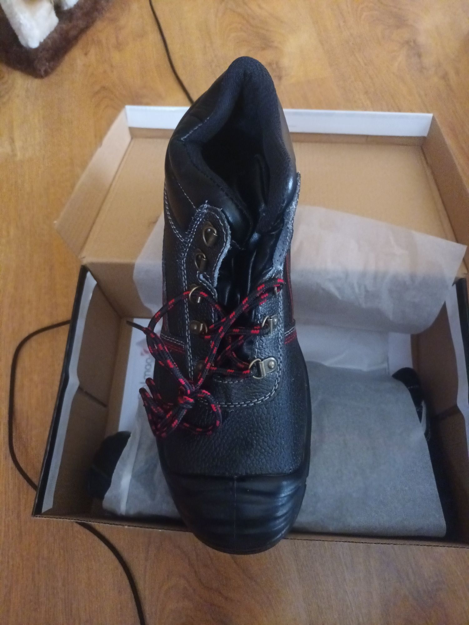 Buty robocze trzewiki