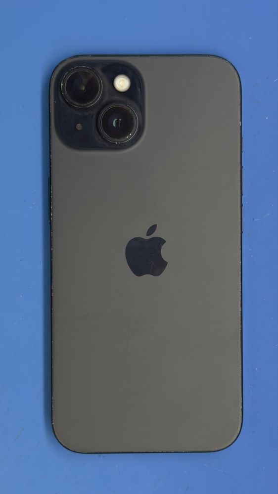 iPhone 15 дисплей с дефектом запчасти на разбор