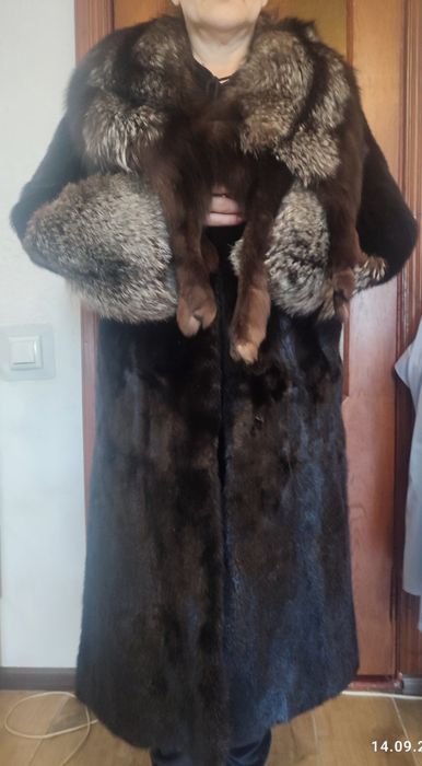 Шуба, норка с песцом.