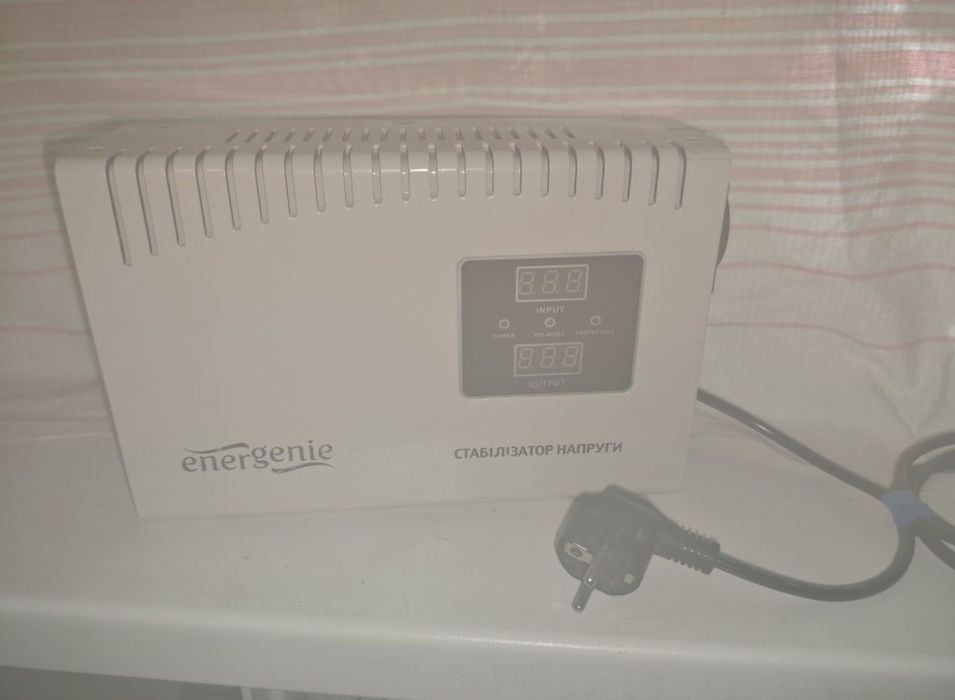 Стабілізатор напруги Energenie
