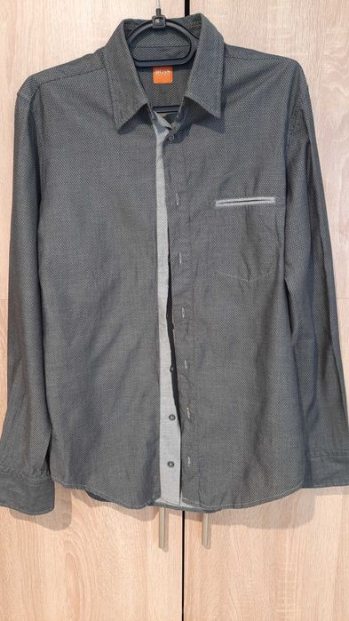 Продам сорочку hugo boss