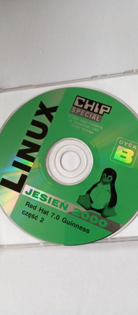 Linux Red Hat 7.0 2xCD jesień 2000 unikat loft system