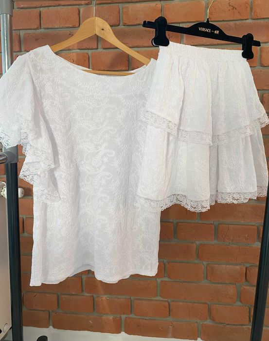 Lila Lou Biały letni komplet bluzka spódniczka koronkowa falbanki