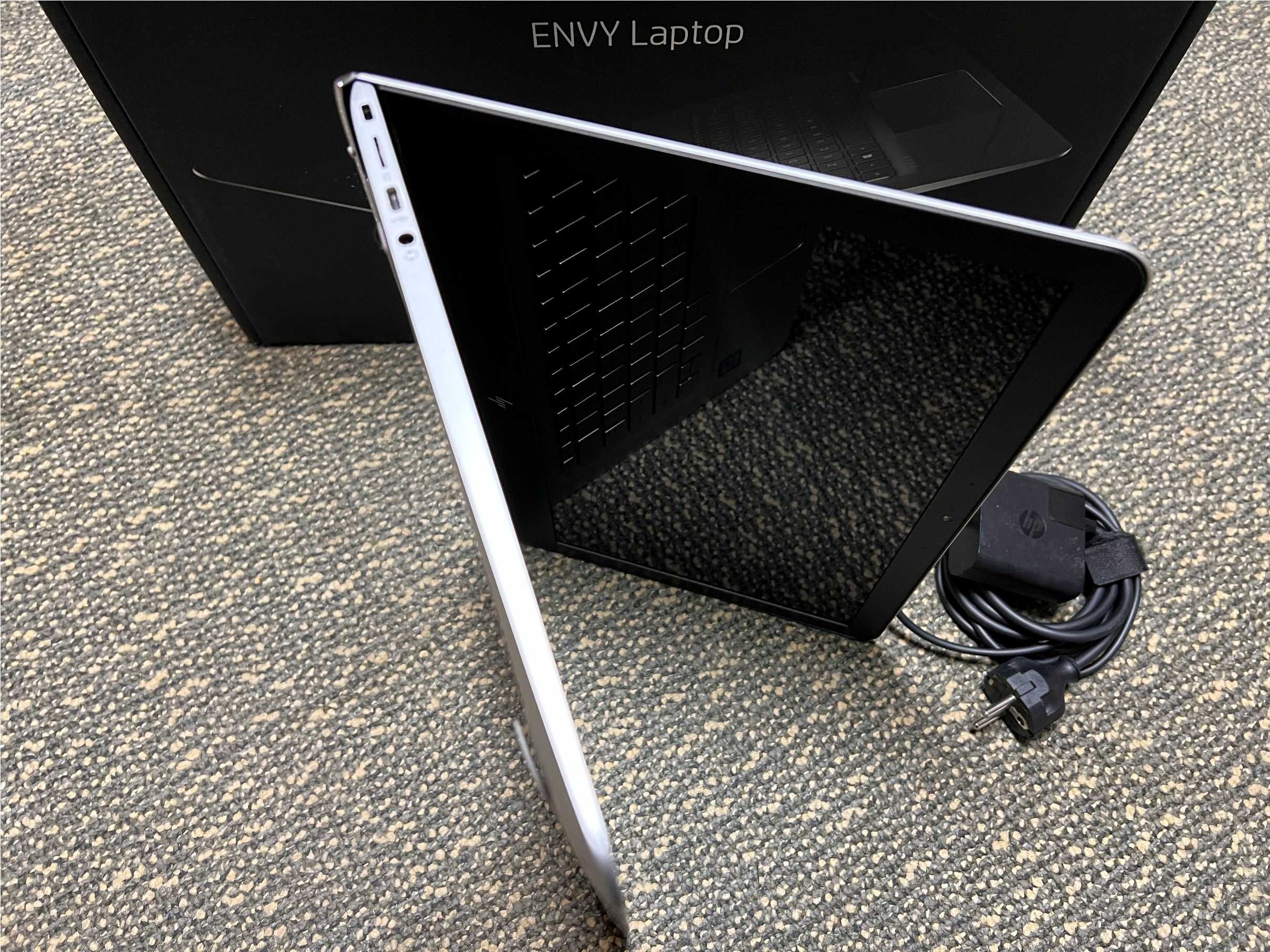 Laptop HP Envy 13-ab003nw i3-7100U 4/128GB Windows 10
