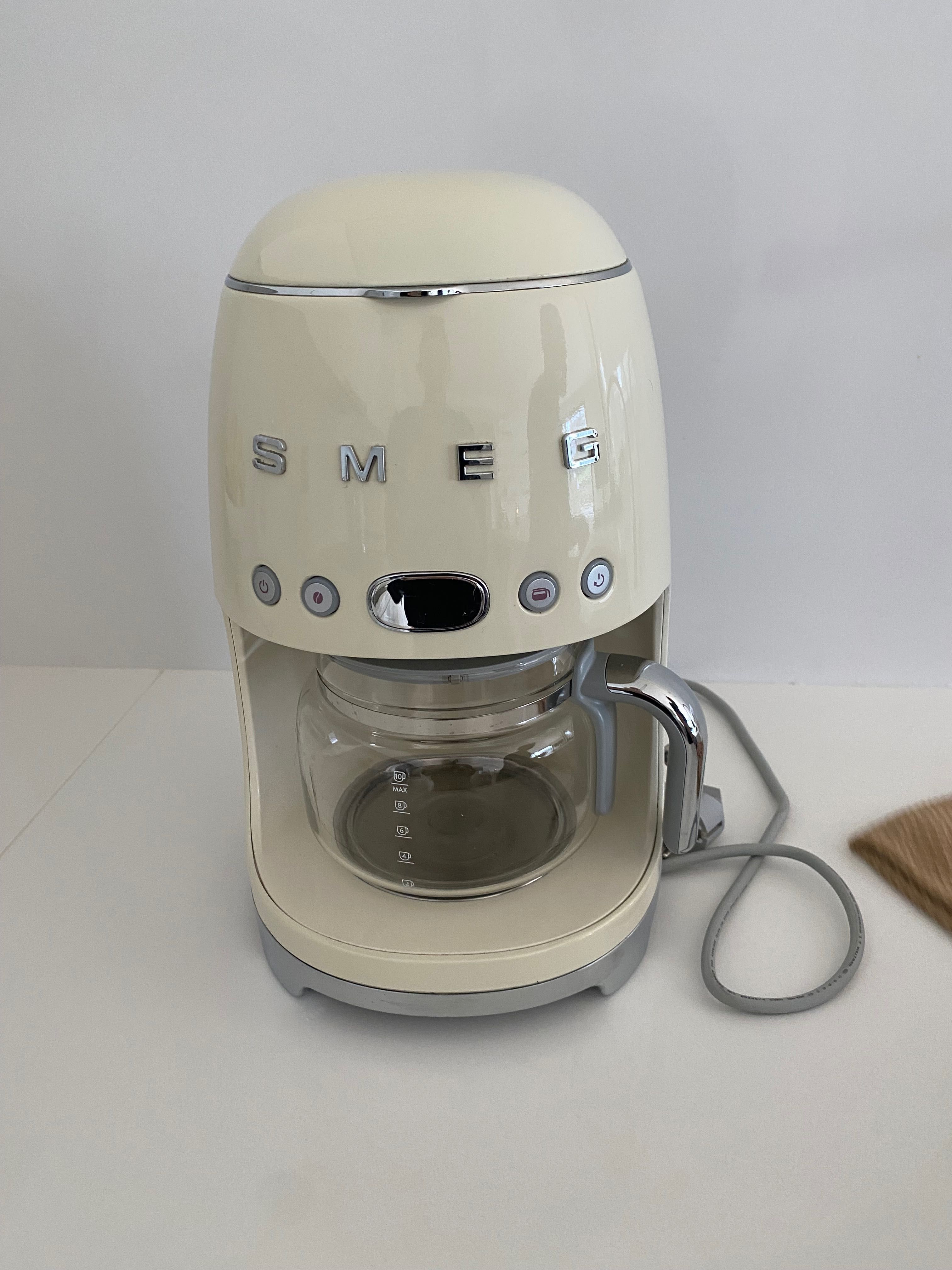 Máquina de café Smeg - como nova