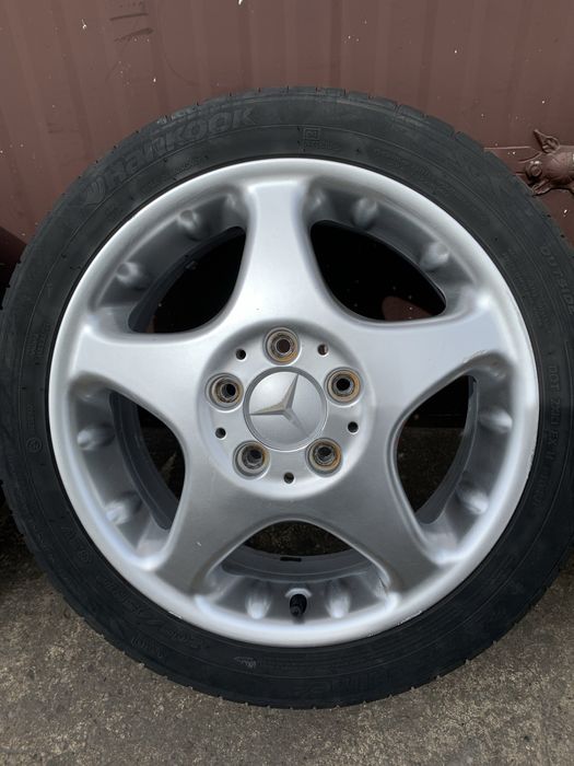 Orginalne Mercedes A klasa 5x112 16 cali z oponami 205/45r16