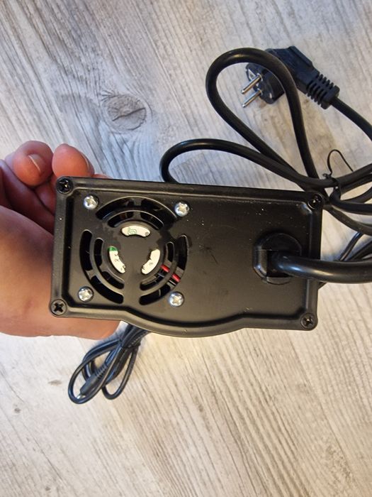 Ładowarka Phylion Battery 25,9V Li-ion
