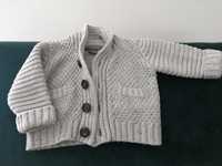 Sweterek dzianinowy dla chłopca