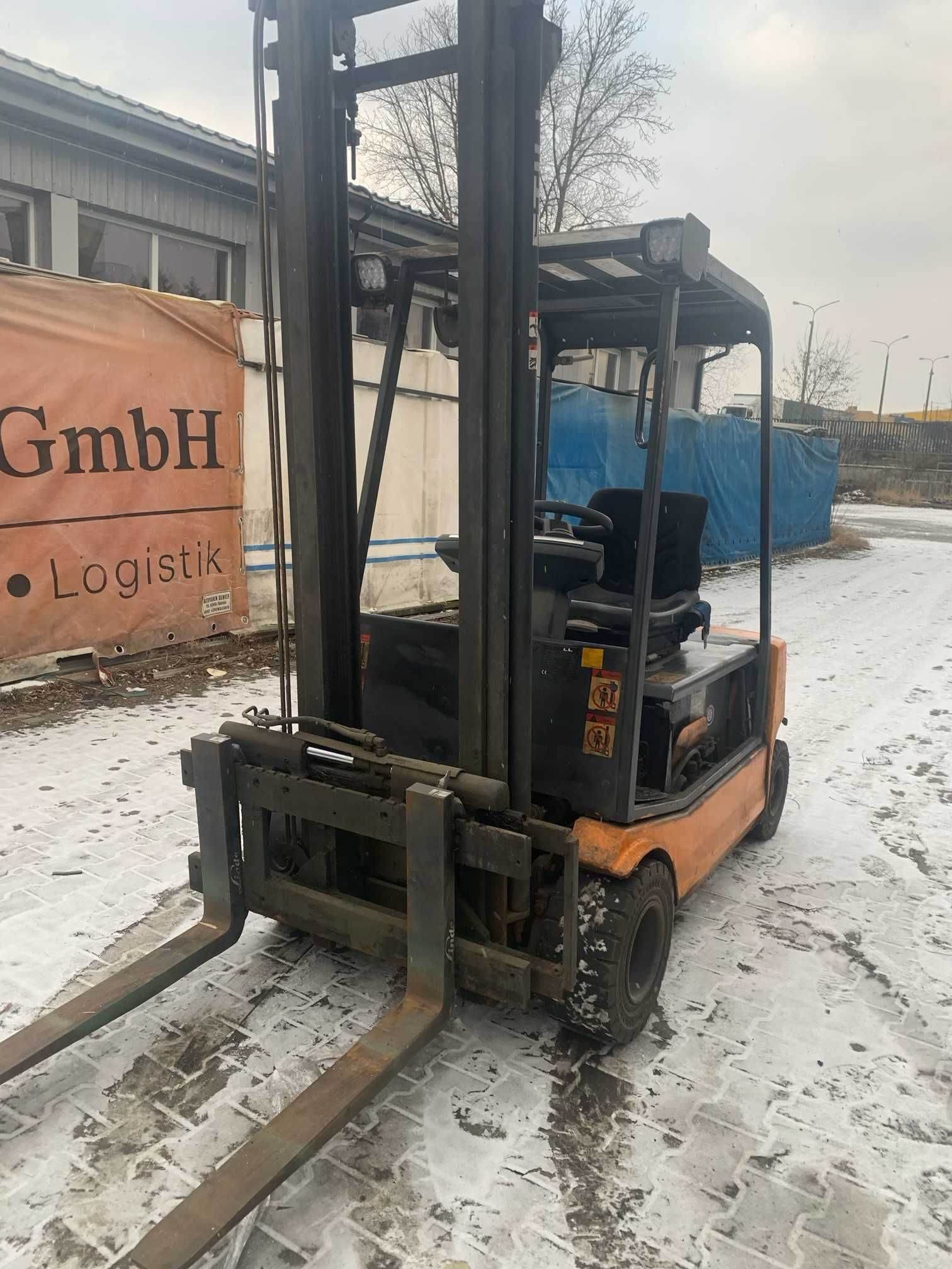 Wózek widłowy elektryczny STILL