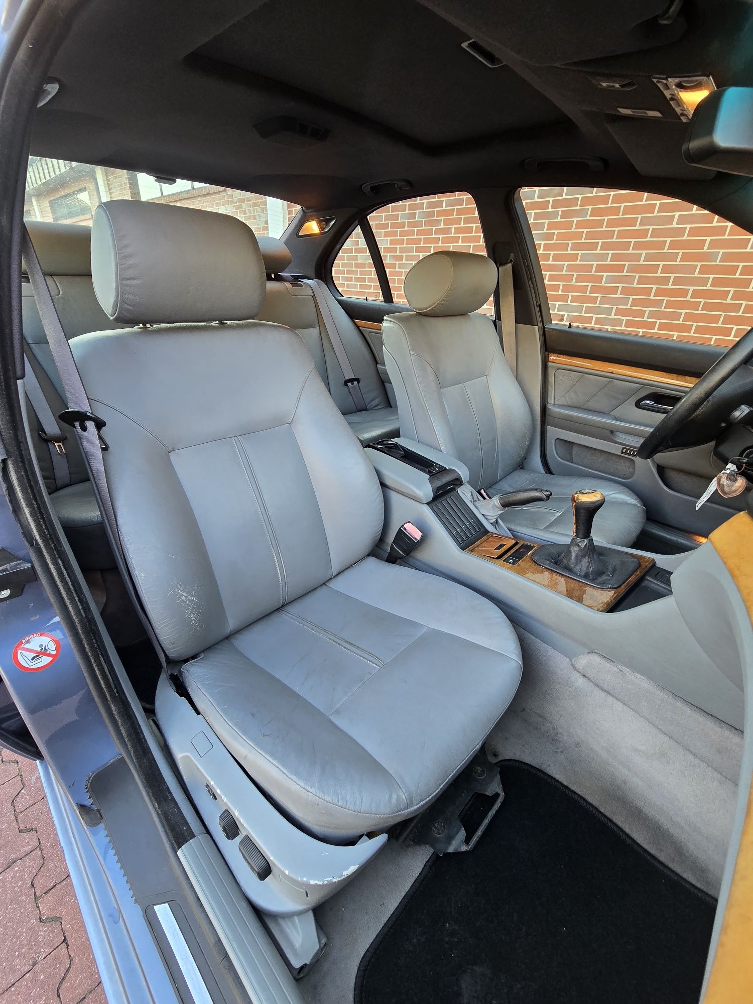 Bmw 520d 2.0 136cv E39 | Vidros Blindados