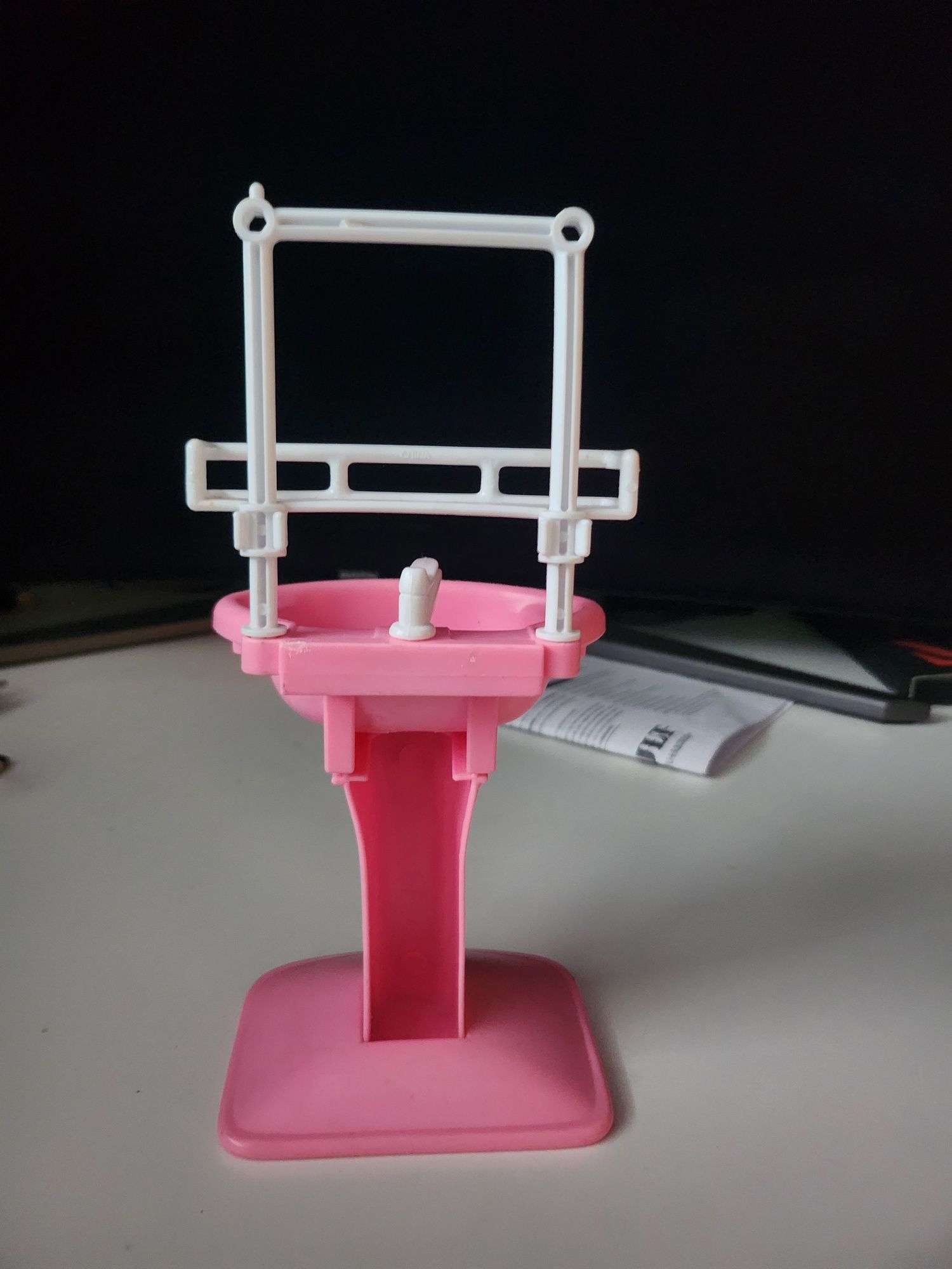 Barbie umywalka łazienka meble mebelki lalka lalki dom domek vintage