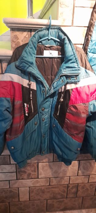 Dwuczęściowy kombinezon zimowy