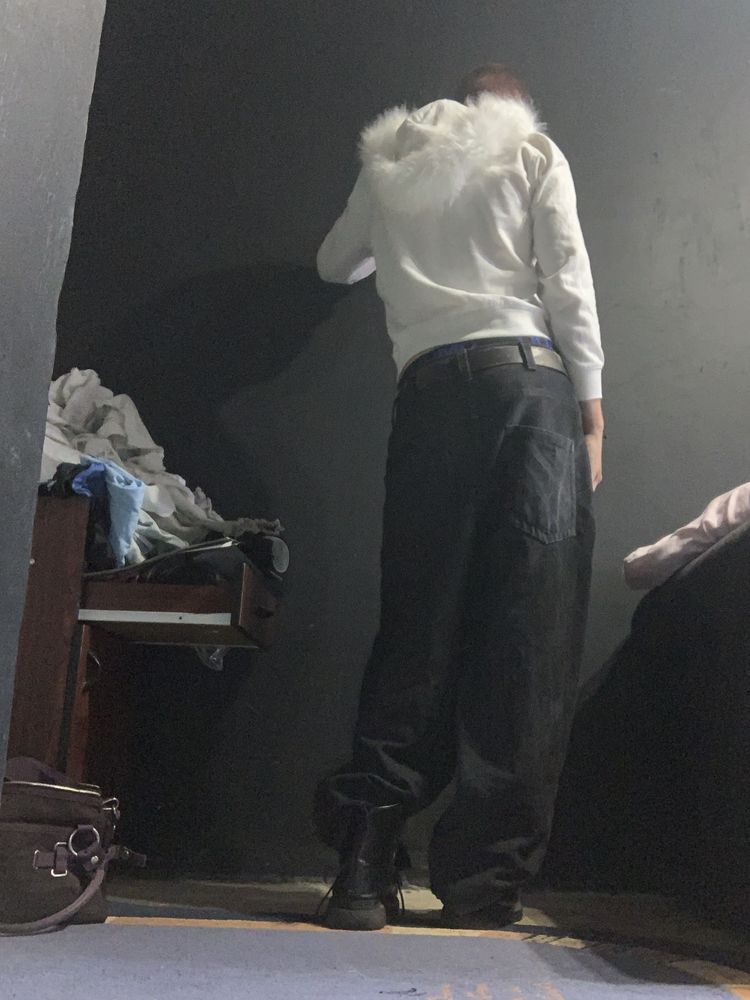 White zip-hoodie swag с мехом