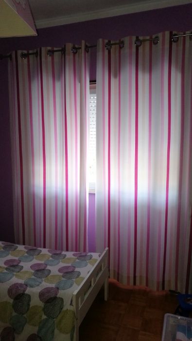 Cortinados para quarto de criança - menina