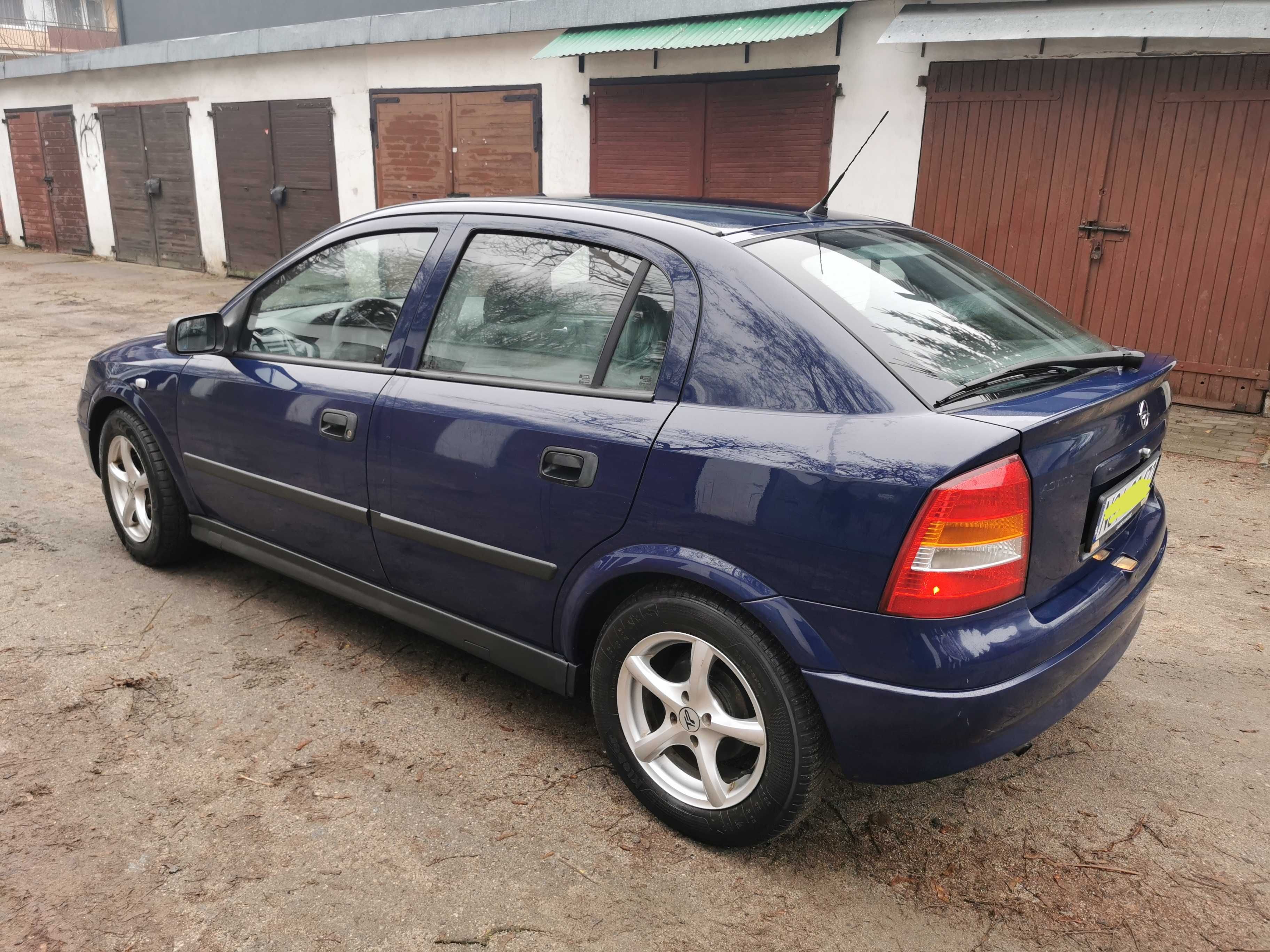 Opel Astra - G 2004r 1.2