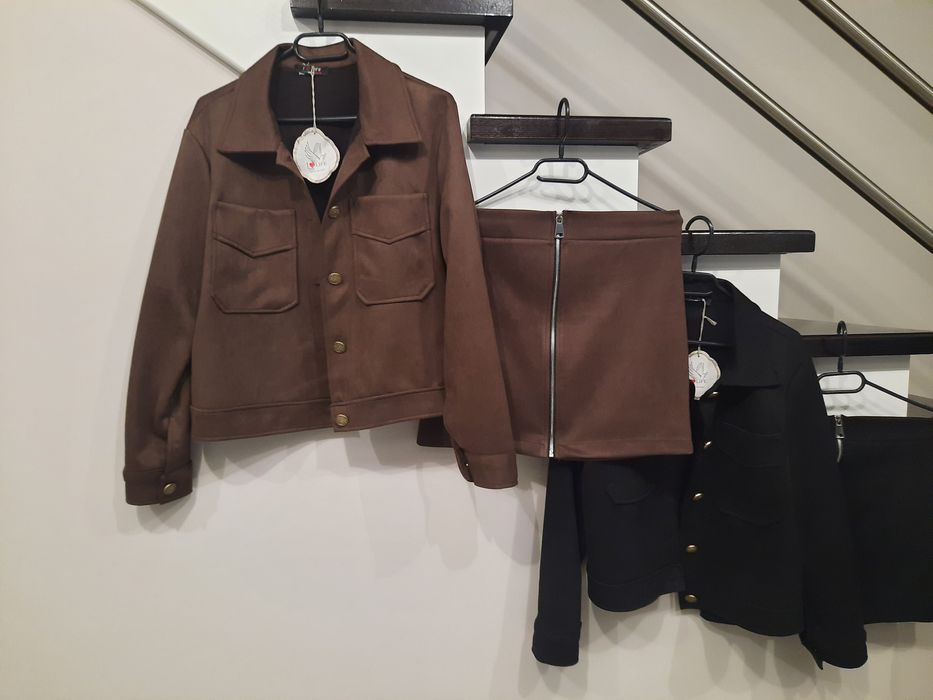 Wysokogatunkowy komplet zamszowy zestaw bluza marynarka i spódniczka