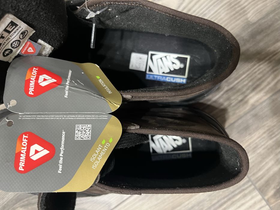 Нові чоловічі кросівки Vans