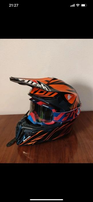 Capacete airoh + óculos fox