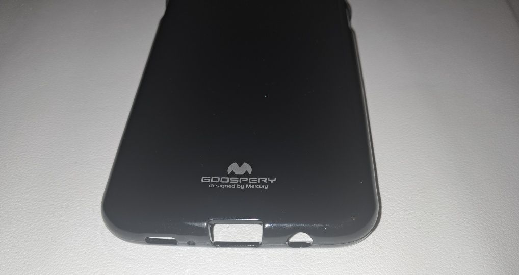 Etui na telefon Samsung S8+