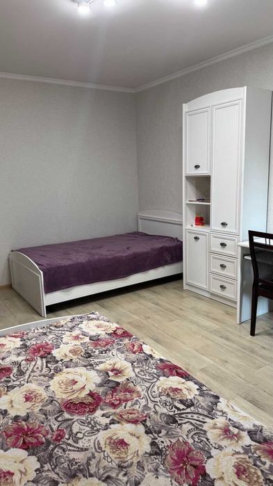 Оренда 2-кімнатна квартира Позняки, Осокорки, Урлівська,38, River Mall