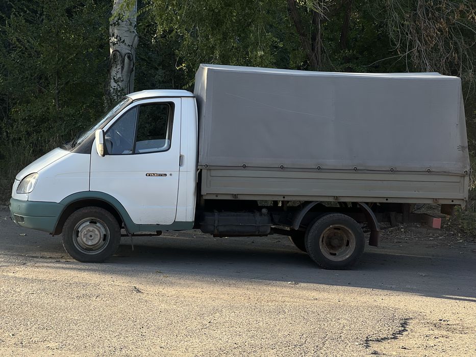 Газель 3302 в хорошем состоянии