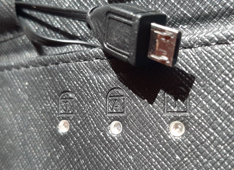 Futerał etui z klawiaturą do tabletów 7 cali