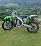 Kawasaki KX450F.