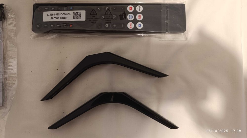 TV TCL 32S5K (QLED - 32'' - 81 cm - Full HD - Smart TV)