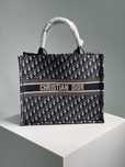 Torebka Dior Tote Book large ecru