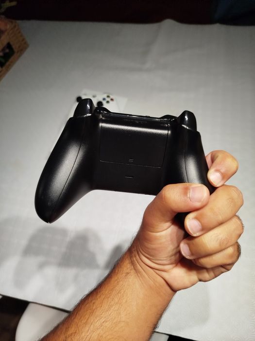 Xbox One S - Edição Só Digital