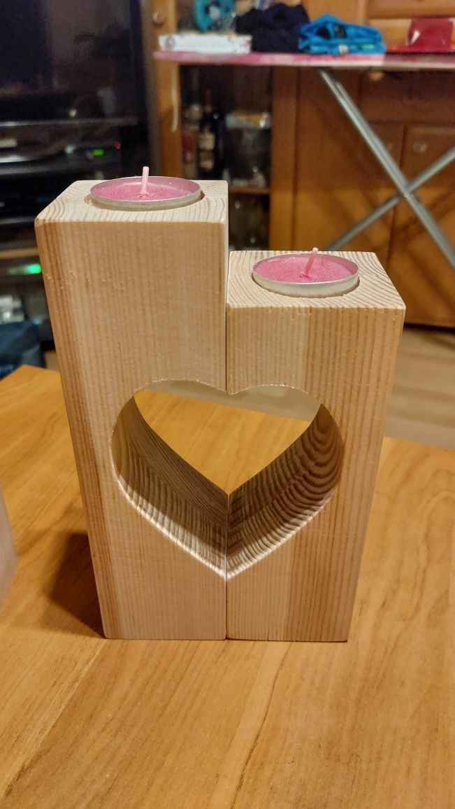 Świecznik serce 2 rodzaje - nowe z drewna