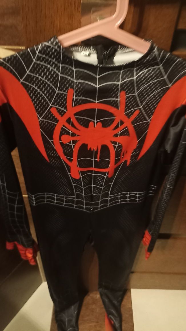 Strój kombinezon spiderman 6-7 lat