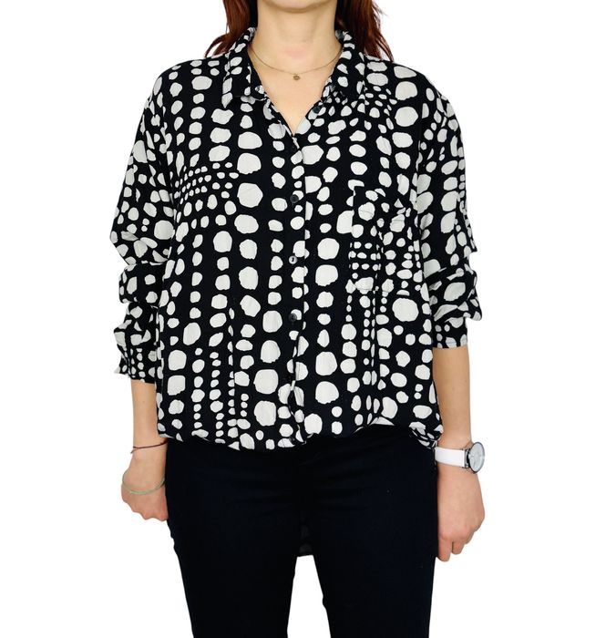 Czarna koszula w nieregularne grochy 4XL 48