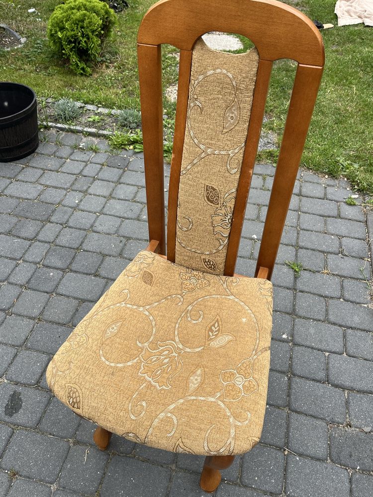 Krzesla drewniane 6 sztuk do salonu