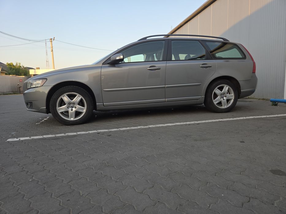 Продам Volvo V 50