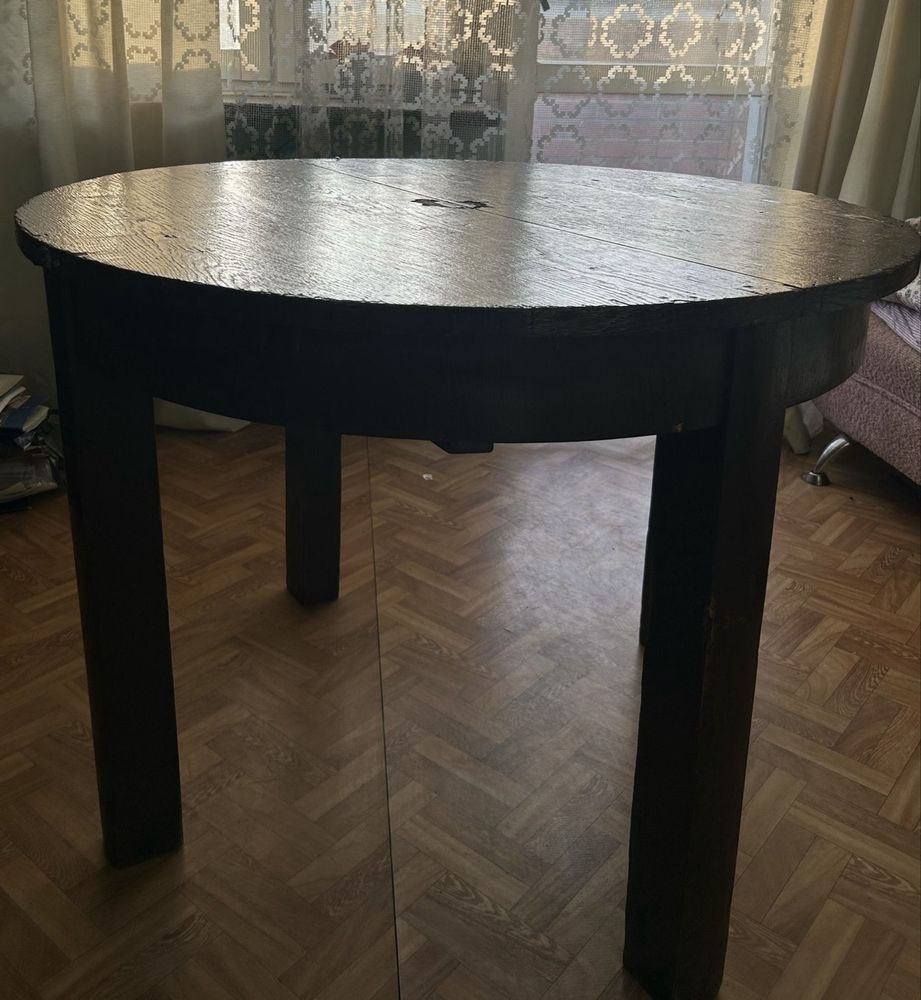 Stół okrągły rozkładany