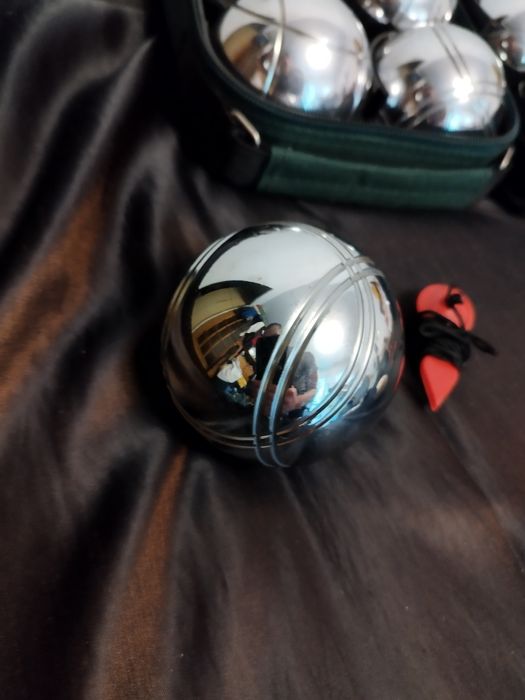 Kule do gry dwa zestawy