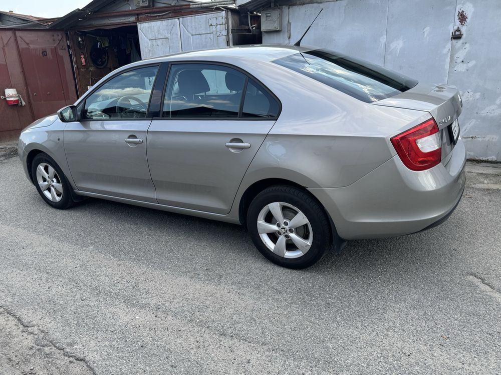 Skoda Rapid 2013