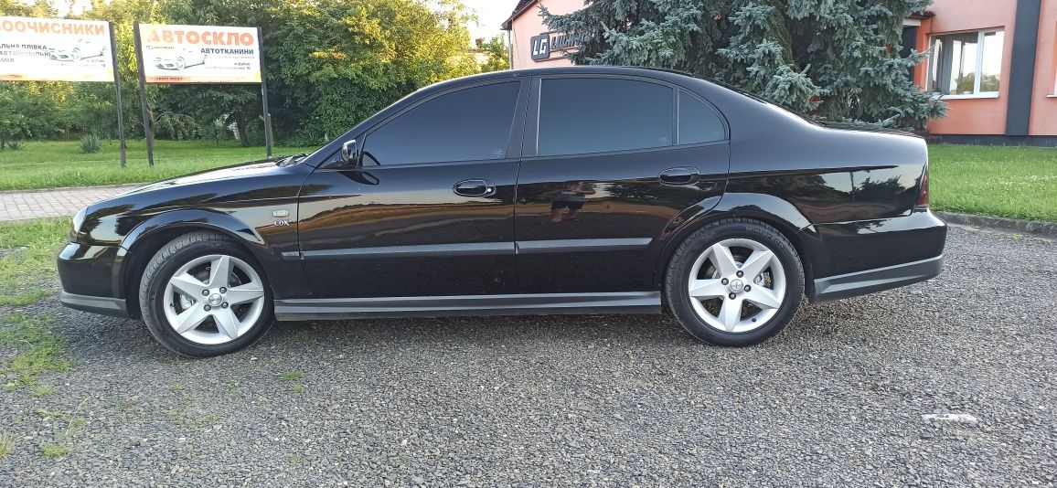 Chevrolet Evanda 2.5