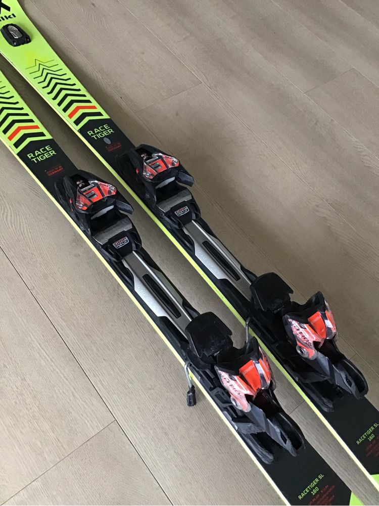 Narty Volki Racetiger SL 160 cm promień 11.8 m