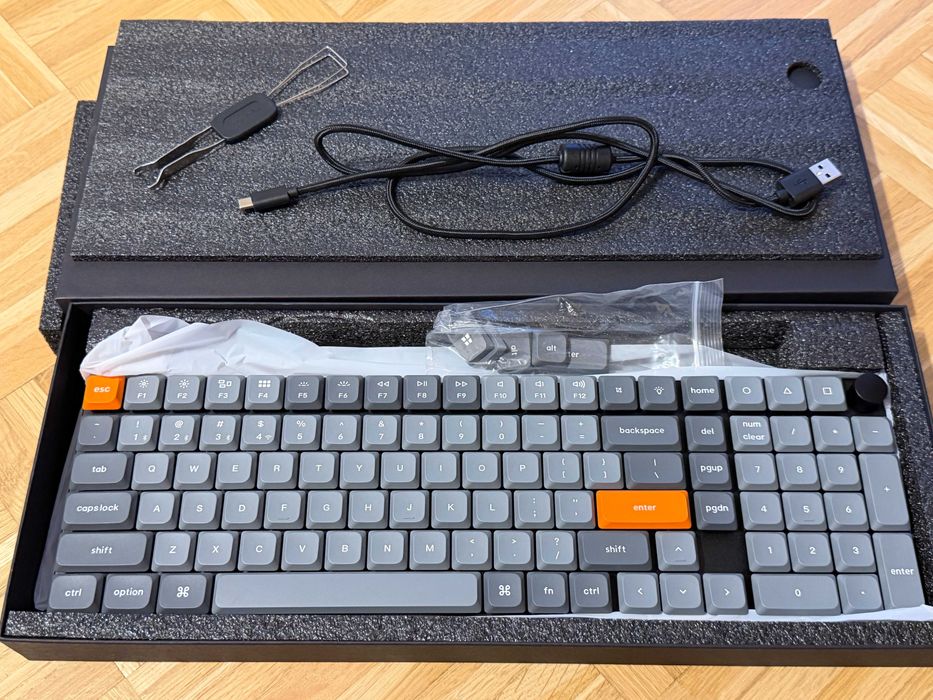 Keychron K17 Max na czerwonych switchach